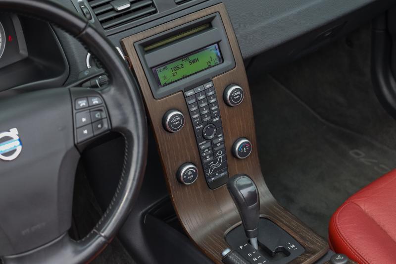 Volvo - C70 - pic12