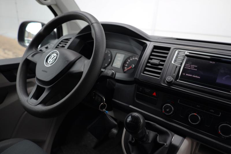 Volkswagen - Transporter - pic10