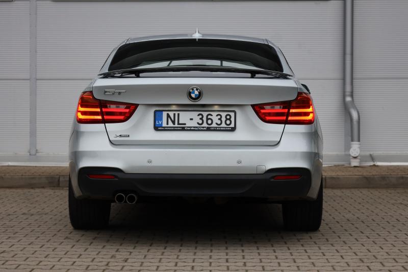 BMW - 330 - pic5