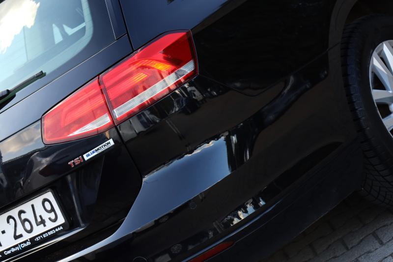 Volkswagen - Passat - pic17