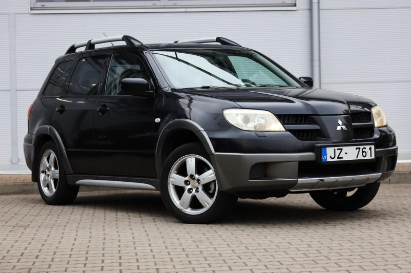 Mitsubishi - Outlander - pic2