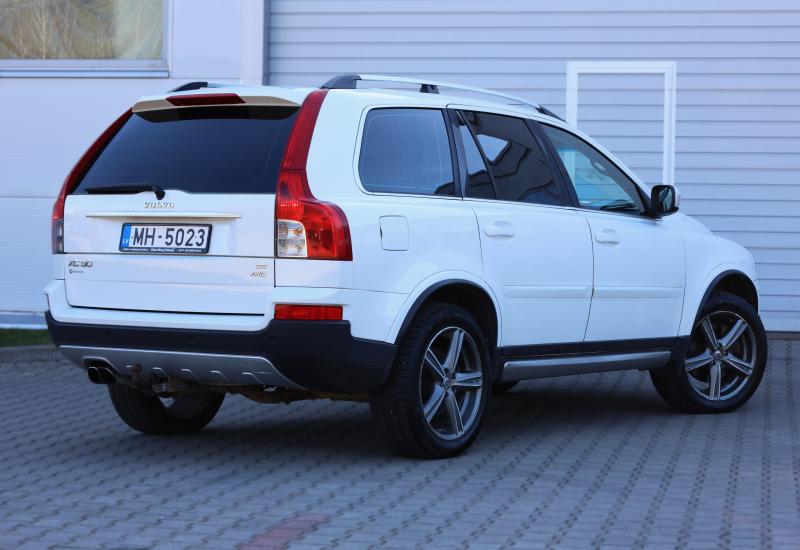 Volvo - XC90 - pic5