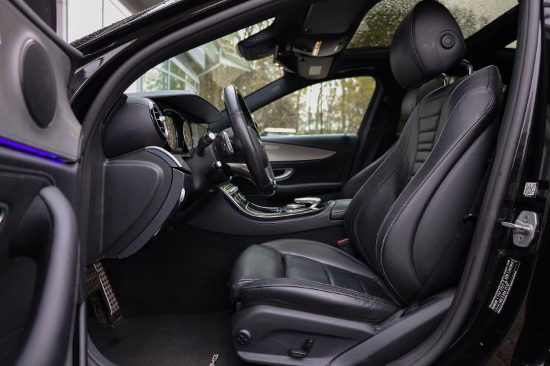 Mercedes-Benz - E220 - pic11