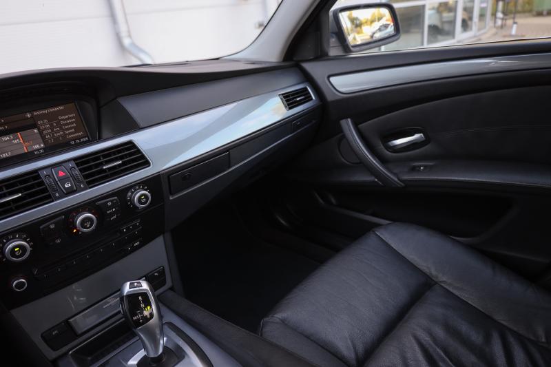 BMW - 525 - pic10