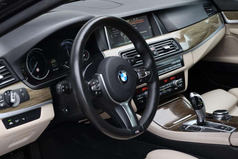 BMW - 520 - pic12