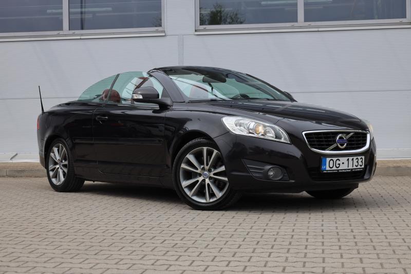 Volvo - C70 - pic4