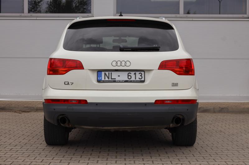 Audi - Q7 - pic5