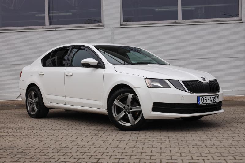 Skoda - Octavia - pic3