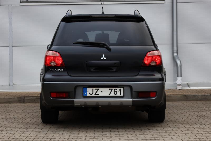 Mitsubishi - Outlander - pic4