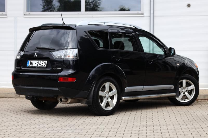 Mitsubishi - Outlander - pic5