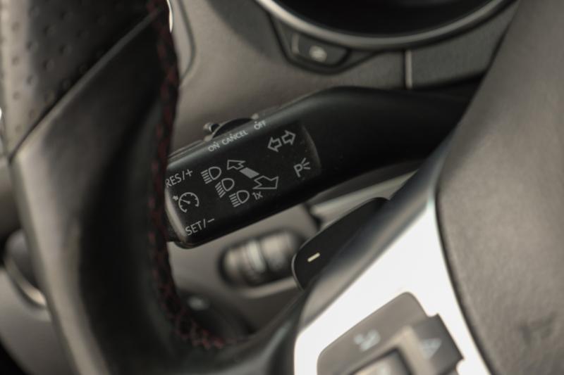 Volkswagen - Golf - pic21