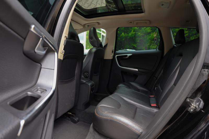 Volvo - XC60 - pic16
