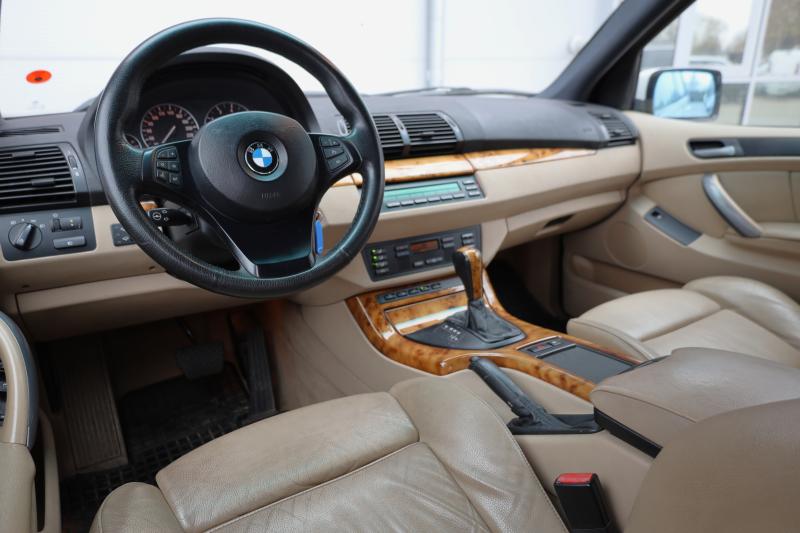 BMW - X5 - pic8