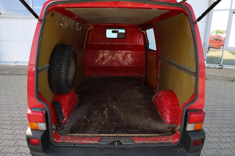 Volkswagen - Transporter - pic8
