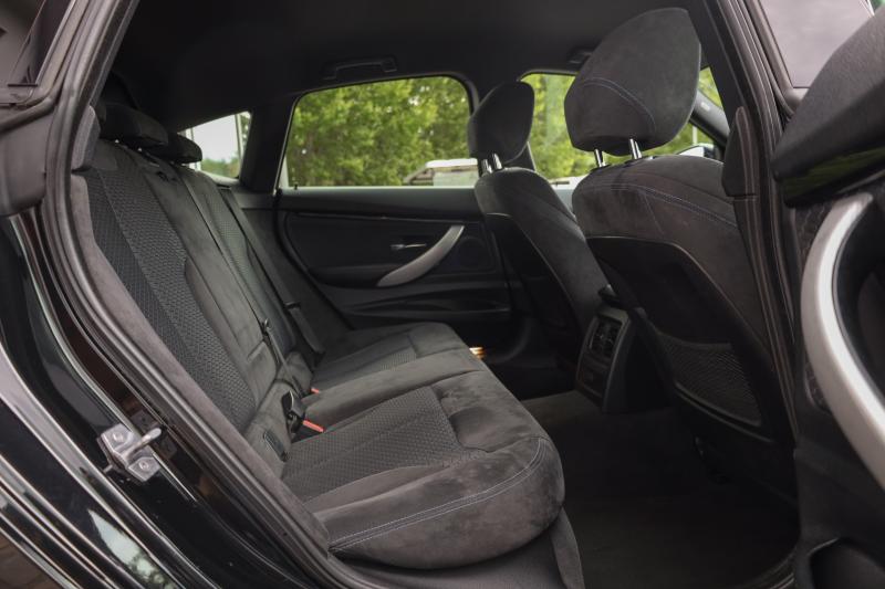 BMW - 320 - pic16