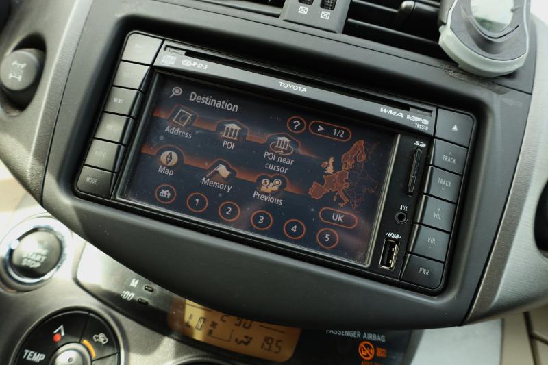 Toyota - RAV4 - pic16