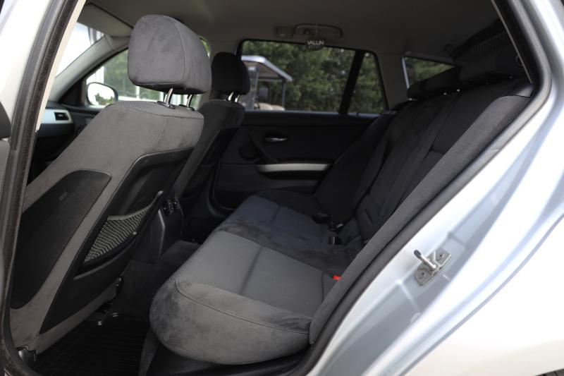 BMW - 318 - pic17