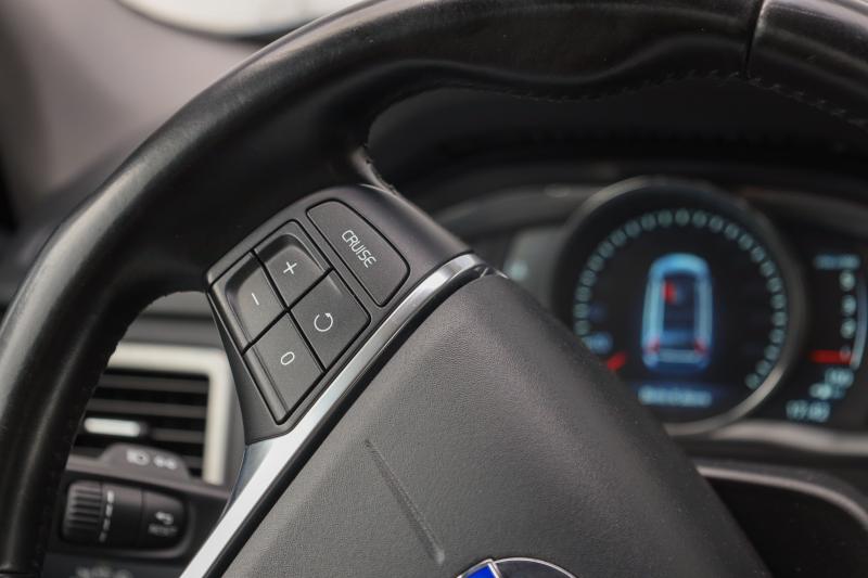 Volvo - XC70 - pic21