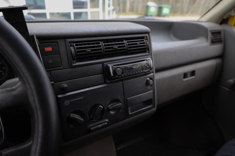 Volkswagen - Transporter - pic7