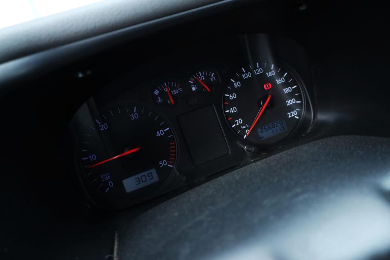 Volkswagen - Transporter - pic14