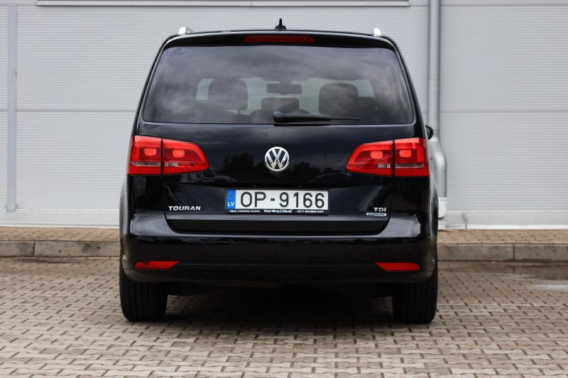 Volkswagen - Touran - pic7