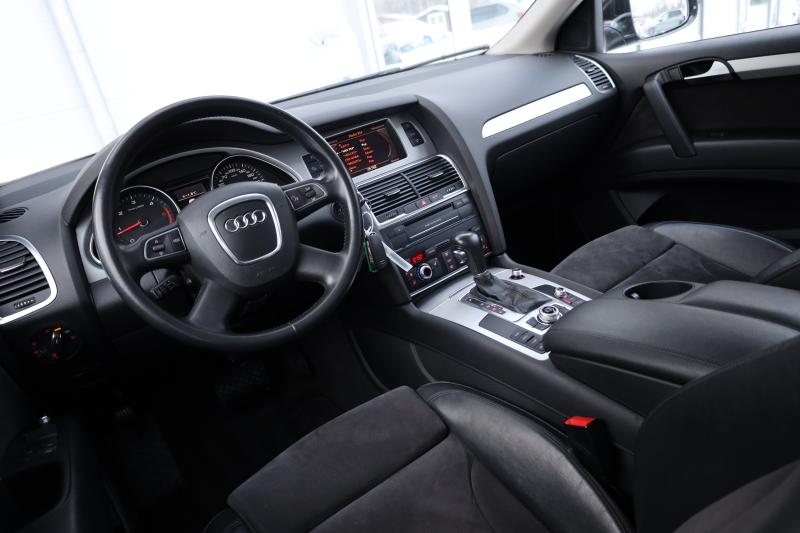 Audi - Q7 - pic11