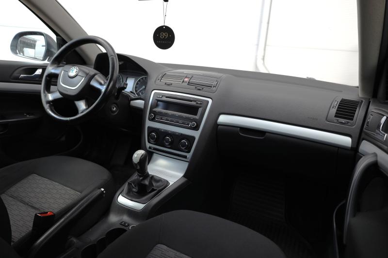Skoda - Octavia - pic7