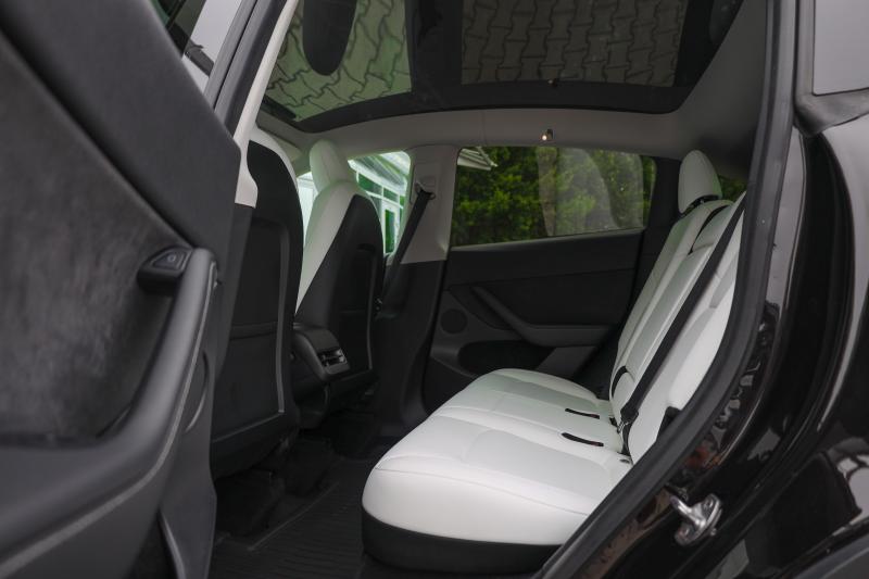 Tesla - Model Y - pic16