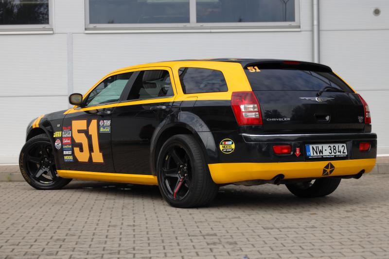 Chrysler - 300C - pic6
