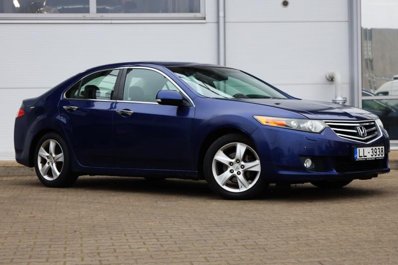 Honda - Accord - pic2