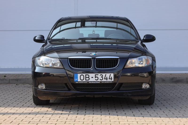 BMW - 318 - pic2