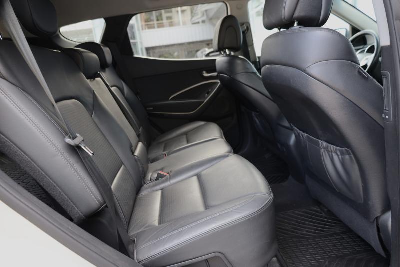 Hyundai - Santa Fe - pic15