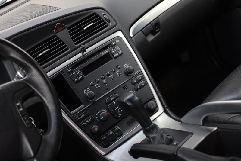 Volvo - XC70 - pic12