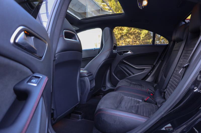 Mercedes-Benz - CLA200 - pic17