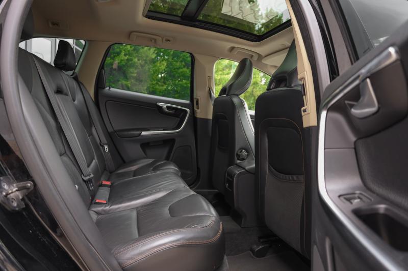 Volvo - XC60 - pic17