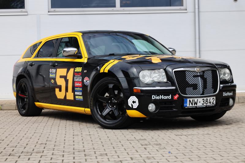 Chrysler - 300C - pic4