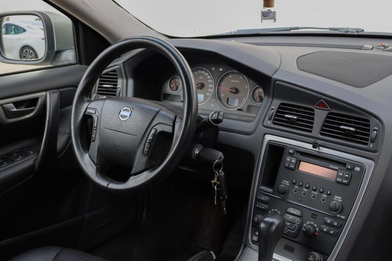Volvo - XC70 - pic16