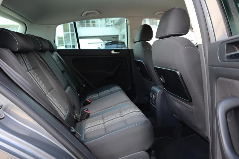 Volkswagen - Golf Plus - pic18