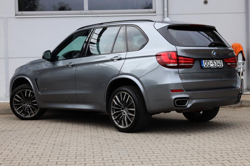 BMW - X5 - pic4