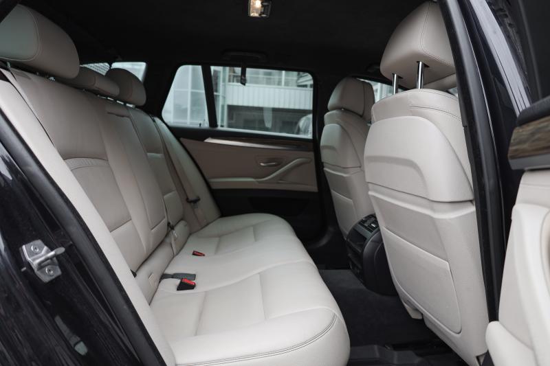 BMW - 520 - pic23