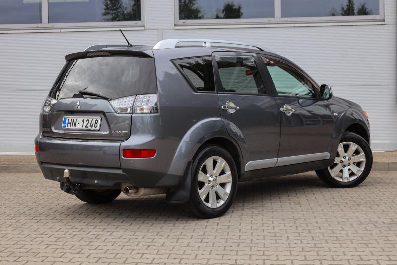Mitsubishi - Outlander - pic8
