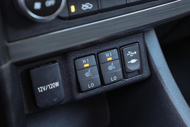 Toyota - Auris - pic11
