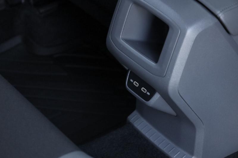 Volkswagen - T-Cross - pic18