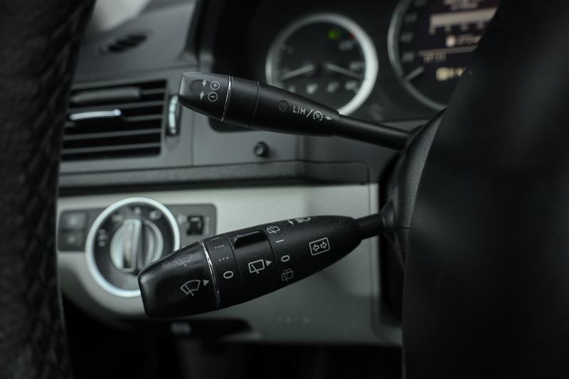 Mercedes-Benz - C220 - pic9