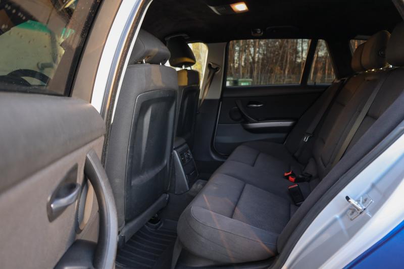 BMW - 320 - pic15