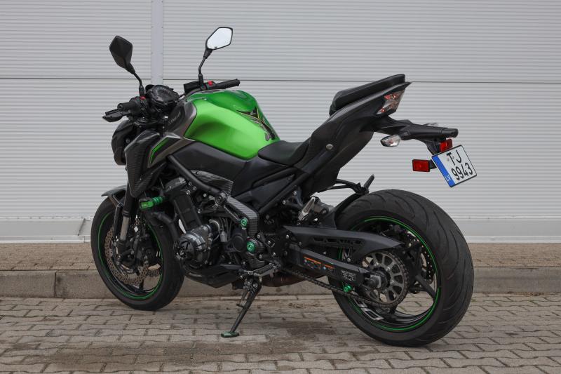 Kawasaki - Z - pic6