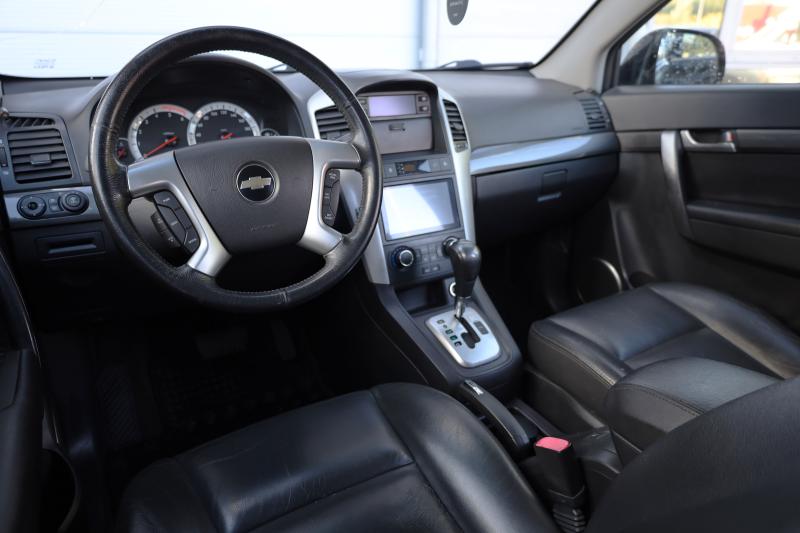 Chevrolet - Captiva - pic6