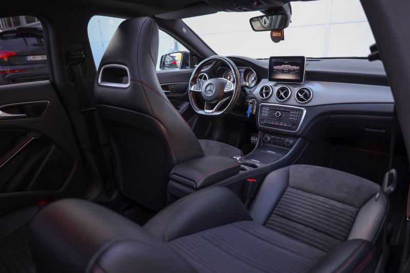 Mercedes-Benz - CLA200 - pic20