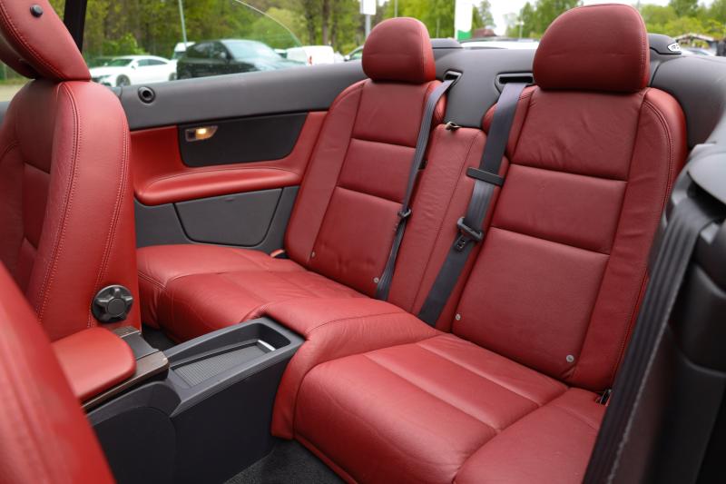 Volvo - C70 - pic13