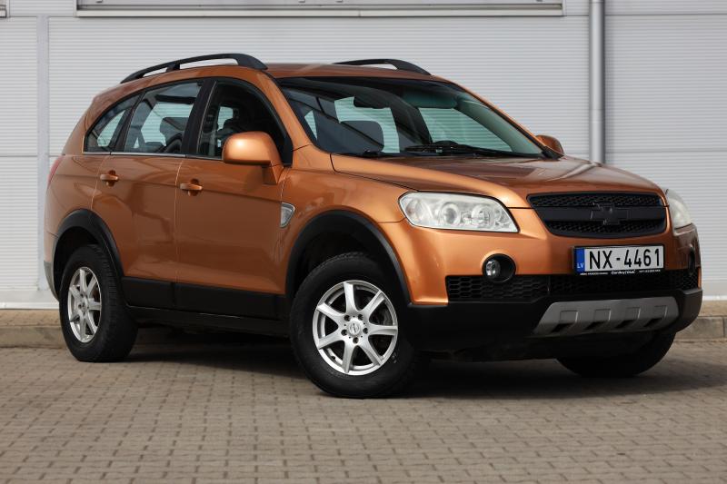 Chevrolet - Captiva - pic2